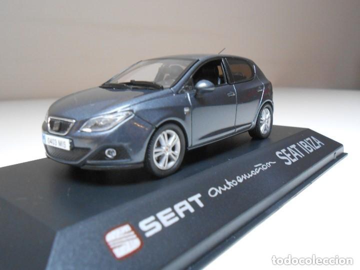 Coches a escala: Coche SEAT Ibiza Grey Gris Metalizado Auto Emocion die-cast metal car 1:43 autoemoci&oacute;n 1/43