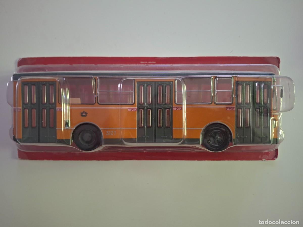 Coches a escala: Autob&uacute;s Fiat 418 AC Cameri a&ntilde;o 1972 a 1/43 de Autobuses del Mundo de Hachette