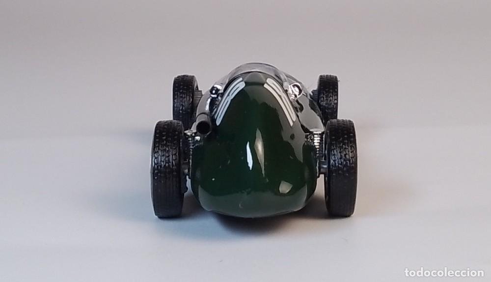 Coches a escala: Vanwall VW1 1957 - S. Moss - Foto 5