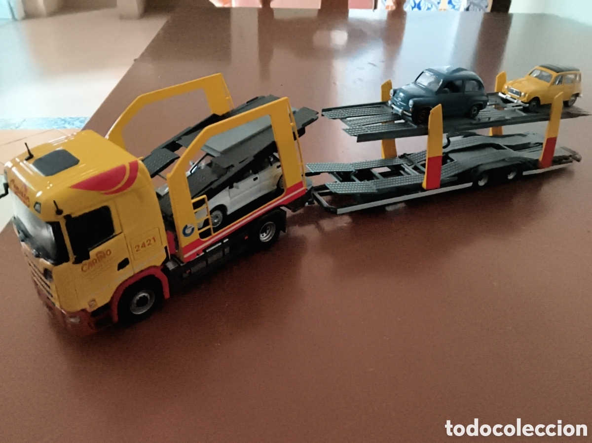 Coches a escala: Camiones escala 1'43,cari&ntilde;o remolque para coches,plataforma