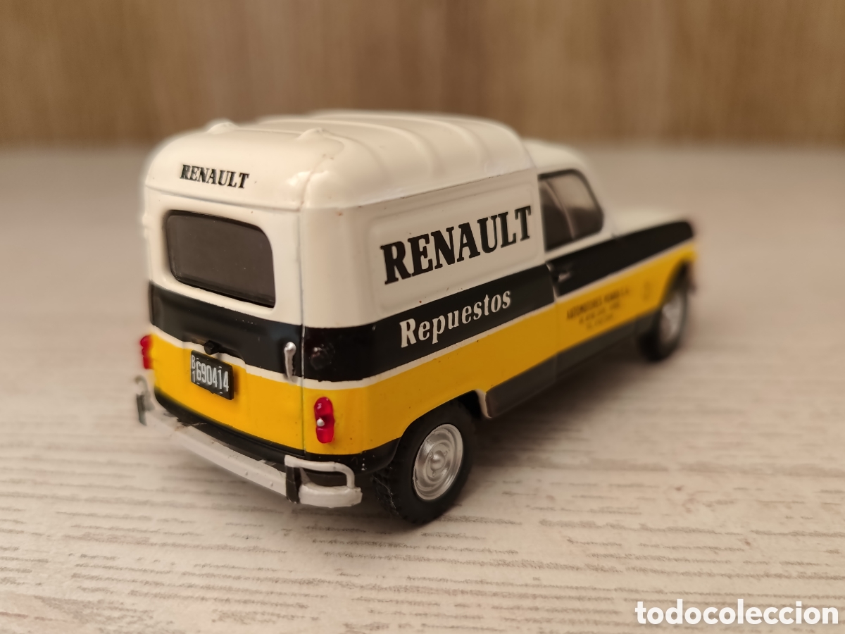 Coches a escala: RENAULT 4F SERVICIO OFICIAL REPUESTOS