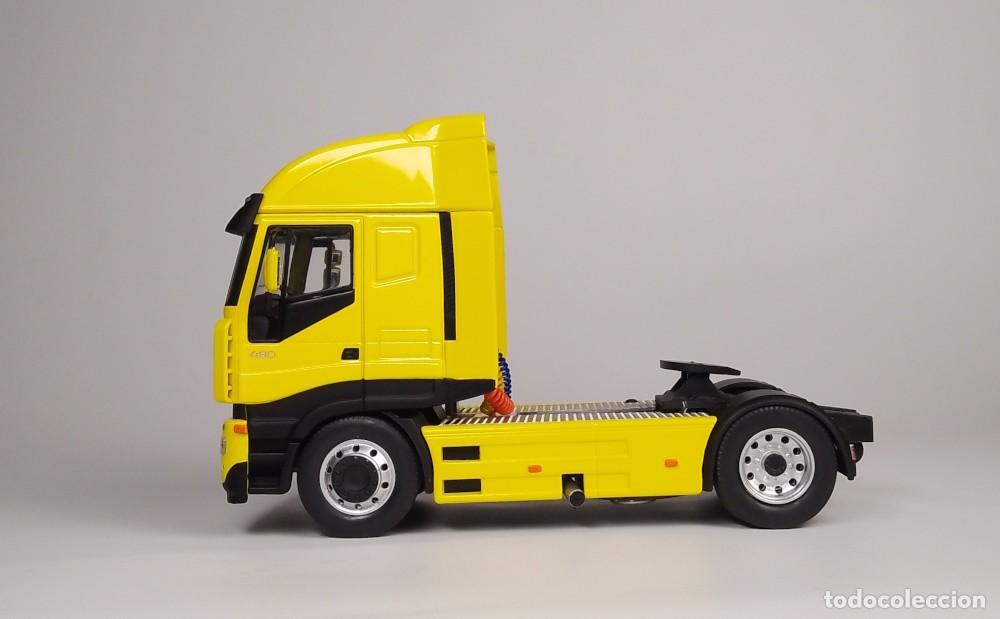 Coches a escala: Iveco Stralis 480 2002 - Foto 3