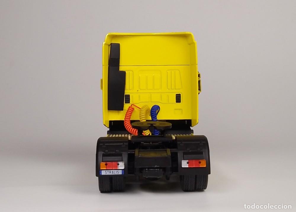 Coches a escala: Iveco Stralis 480 2002 - Foto 5
