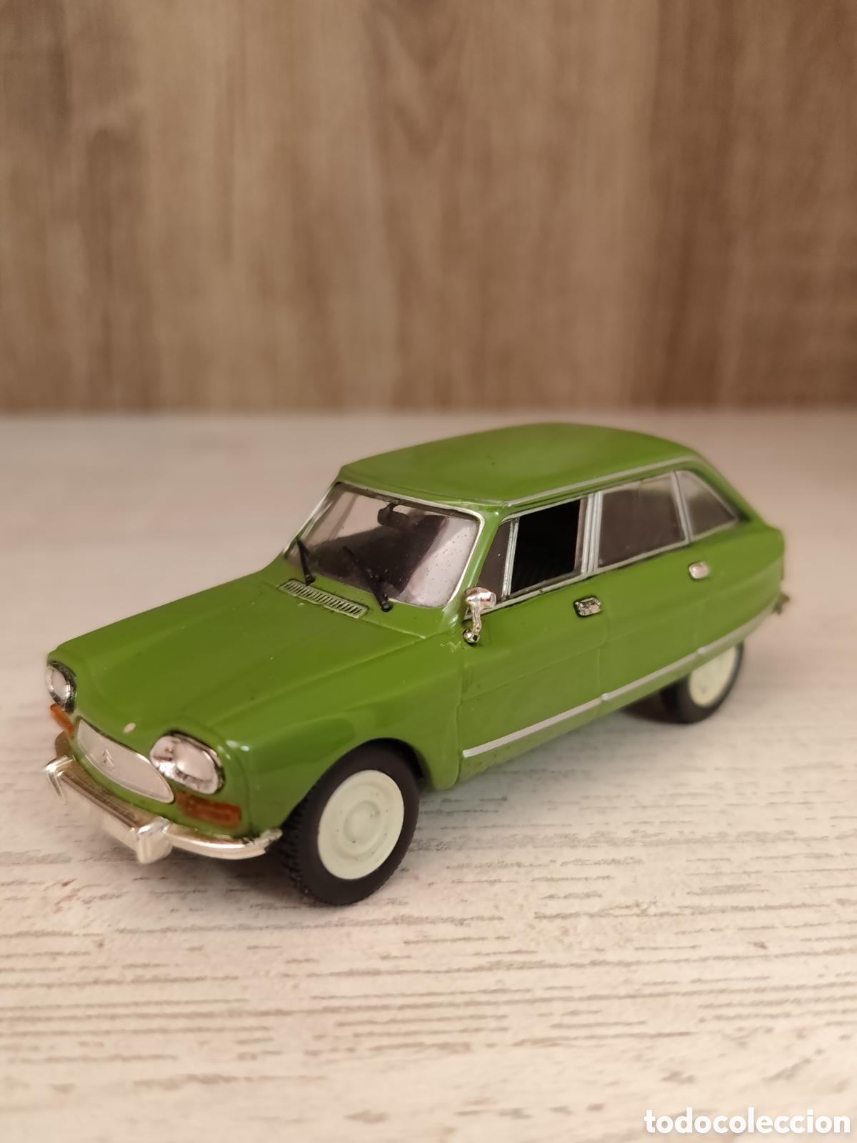 Coches a escala: CITRO&Euml;N AMI 8 NOREV e 1.43