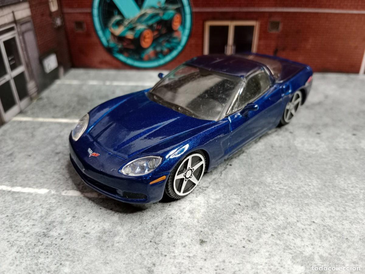 Coches a escala: Chevrolet Corvette 2004 Bburago 1/43 Burago