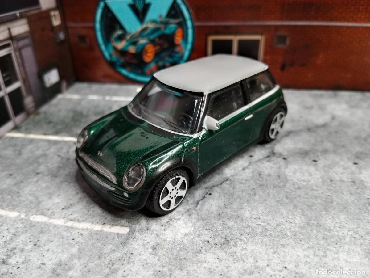Coches a escala: Mini Cooper Bburago 1/43 Burago