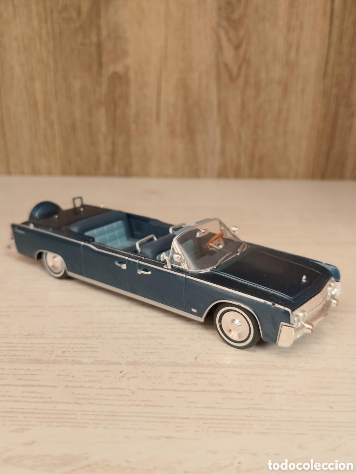 Coches a escala: LINCOLN CONTINENTAL SS 100 X