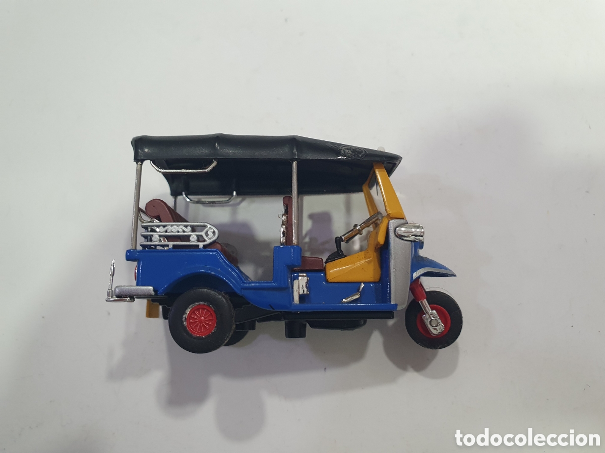 Carros em escala: Tuk tuk a escala 1/43. (L132)