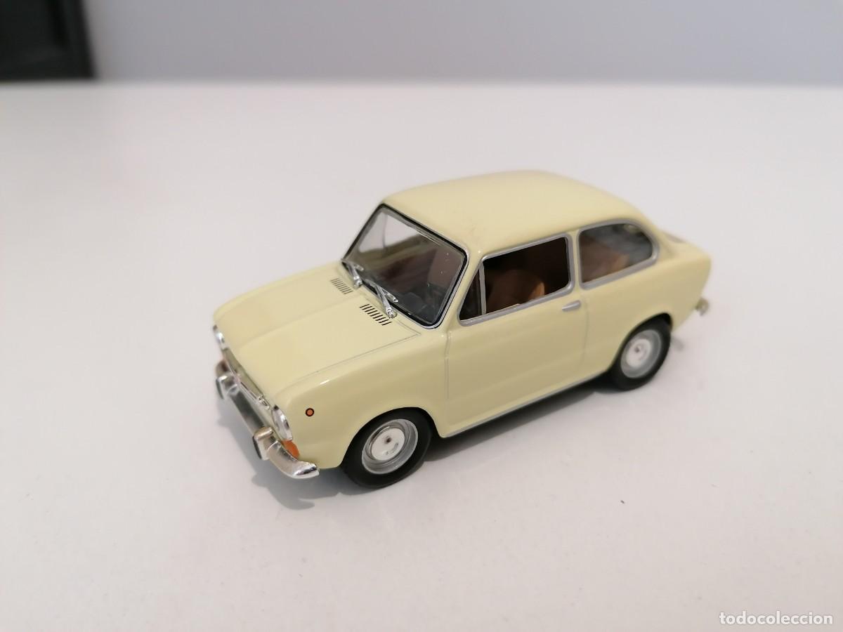 Voitures &agrave; l'&eacute;chelle: Altaya 1/43 Seat 850 Buen Estado