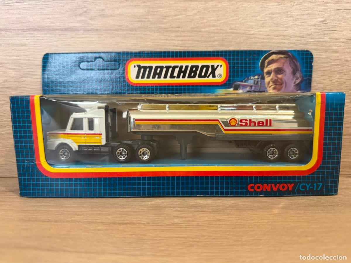 Coches a escala: MATCHBOX CONVOY / CY-17 SCANIA TANKER SHELL - con caja