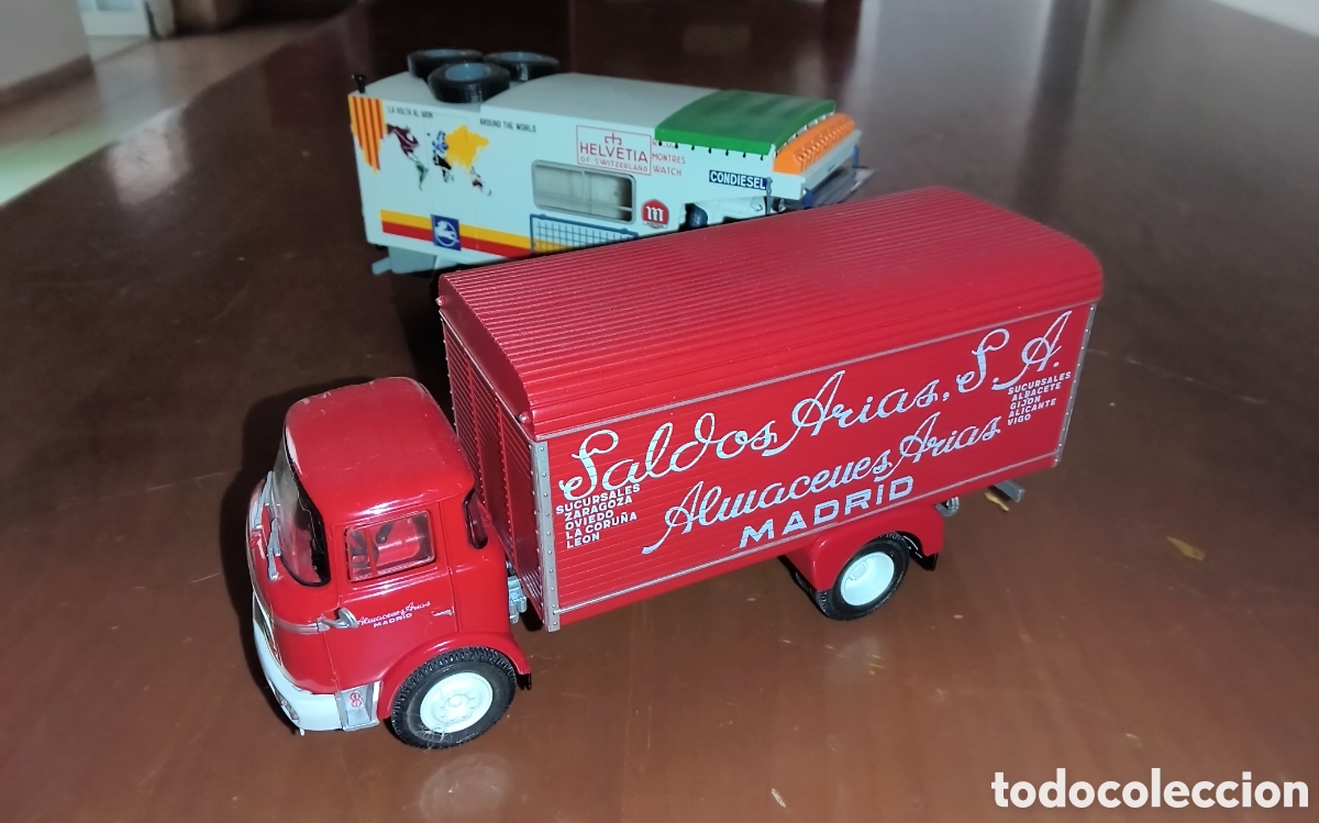 Coches a escala: Camiones de colecci&oacute;n escala 1/43