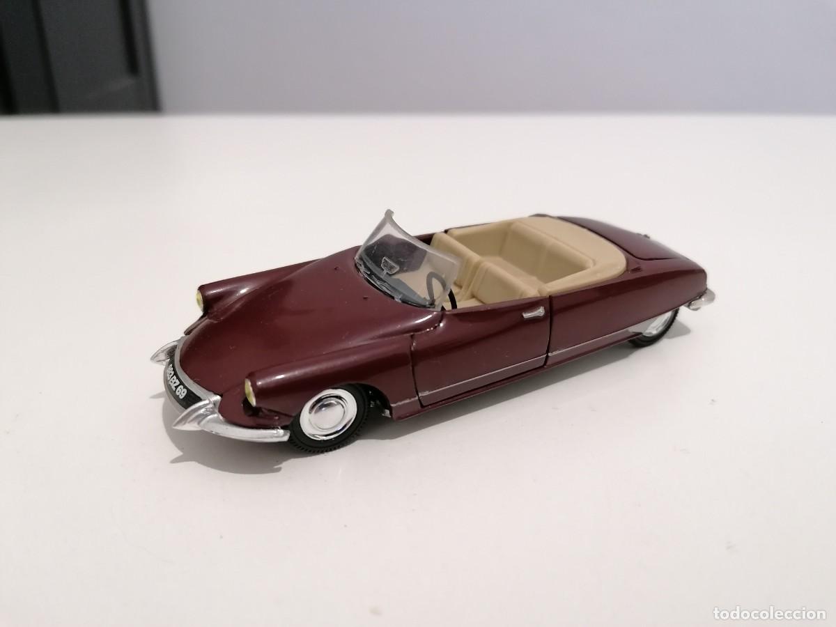 Voitures &agrave; l'&eacute;chelle: Norev 1/43 Citro&euml;n DS19 Cabriolet 1963 Buen Estado
