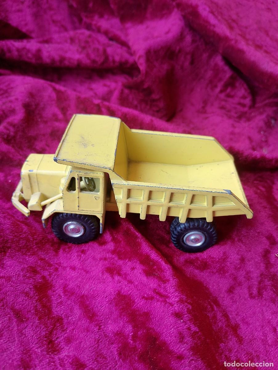Coches a escala: El DUMPER de JOAL, (escala 1:43) fabricado en metal en los a&ntilde;os 70 del pasado siglo por apenas 12