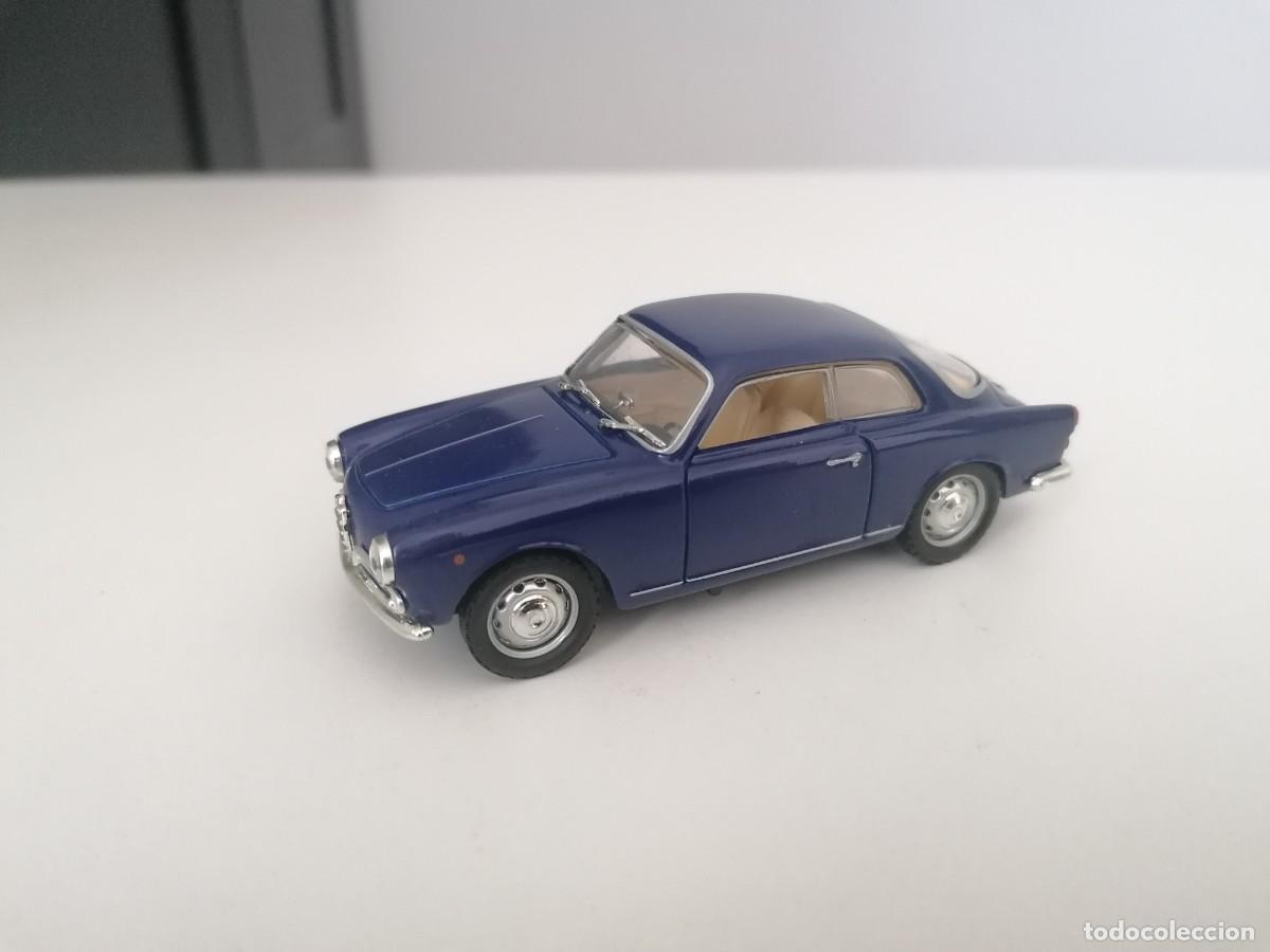 Carros em escala: Solido 1/43 Alfa Romeo Guilietta Sprint 1957 Buen Estado