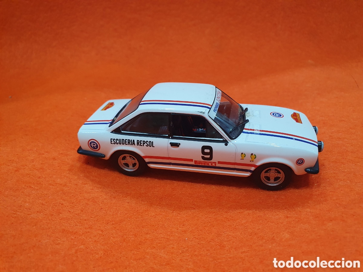 Model Cars: Seat 124 Sport. 1/43. (L104)