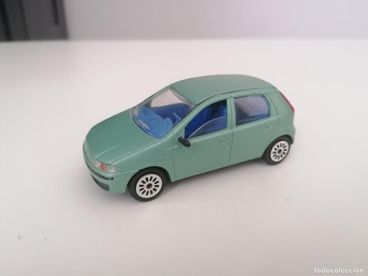 Model Cars: Majorette 1/43 Fiat Punto 1999 Buen Estado