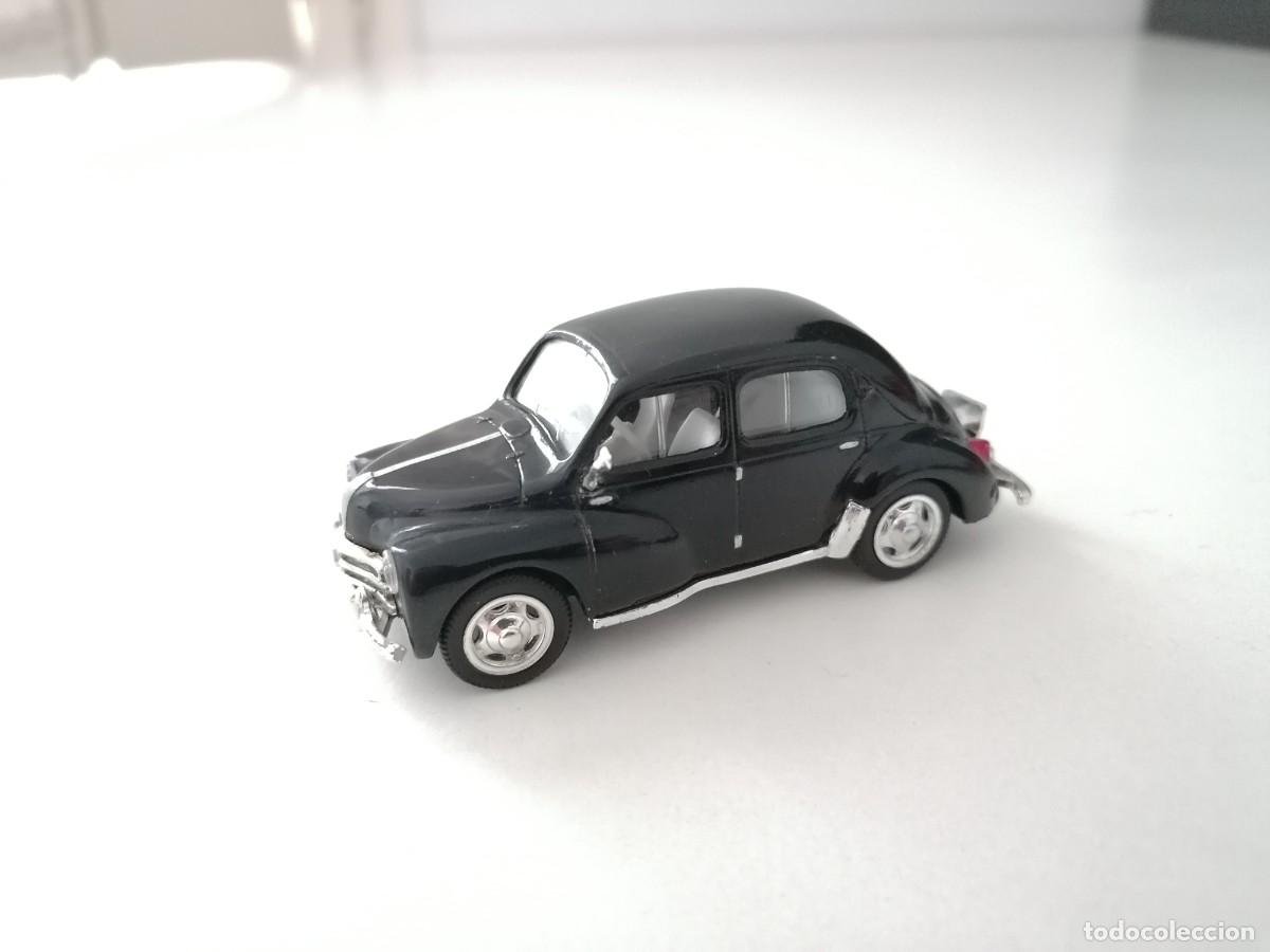Model Cars: Del Prado 1/43 Renault 4CV 1947 Buen Estado