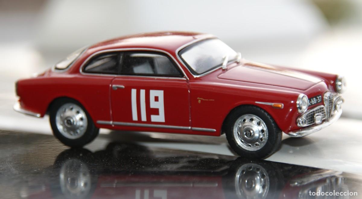 Coches a escala: maqueta con defecto falta antena foco del techo ALFA ROMEO GIULIETTA SPRINT VELOCE RALLYE DE MONTECA