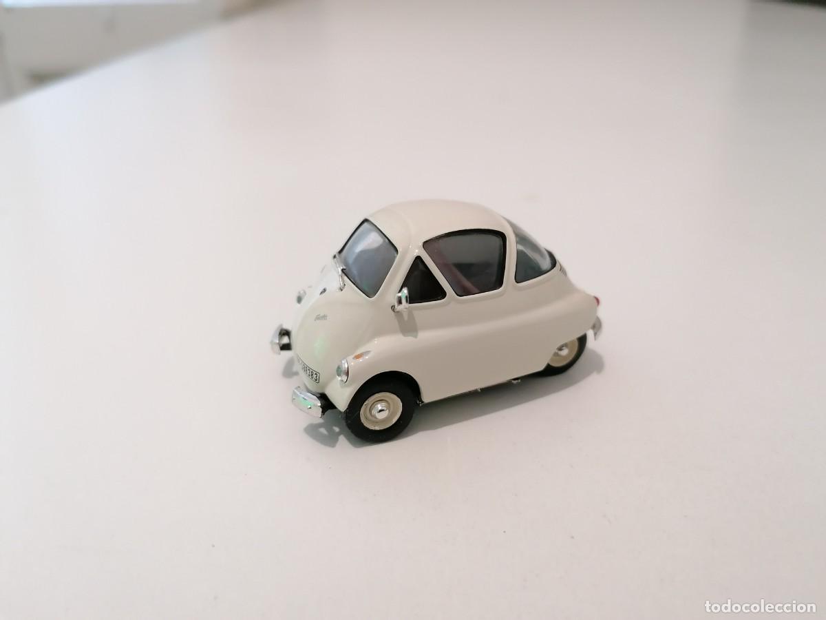 Voitures &agrave; l'&eacute;chelle: Altaya 1/43 Iso Isetta 1955 Buen Estado