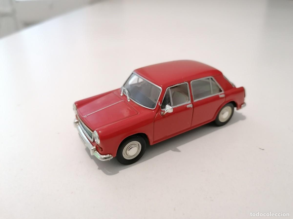 Coches a escala: Altaya 1/43 Morris 1100 1967 Buen Estado
