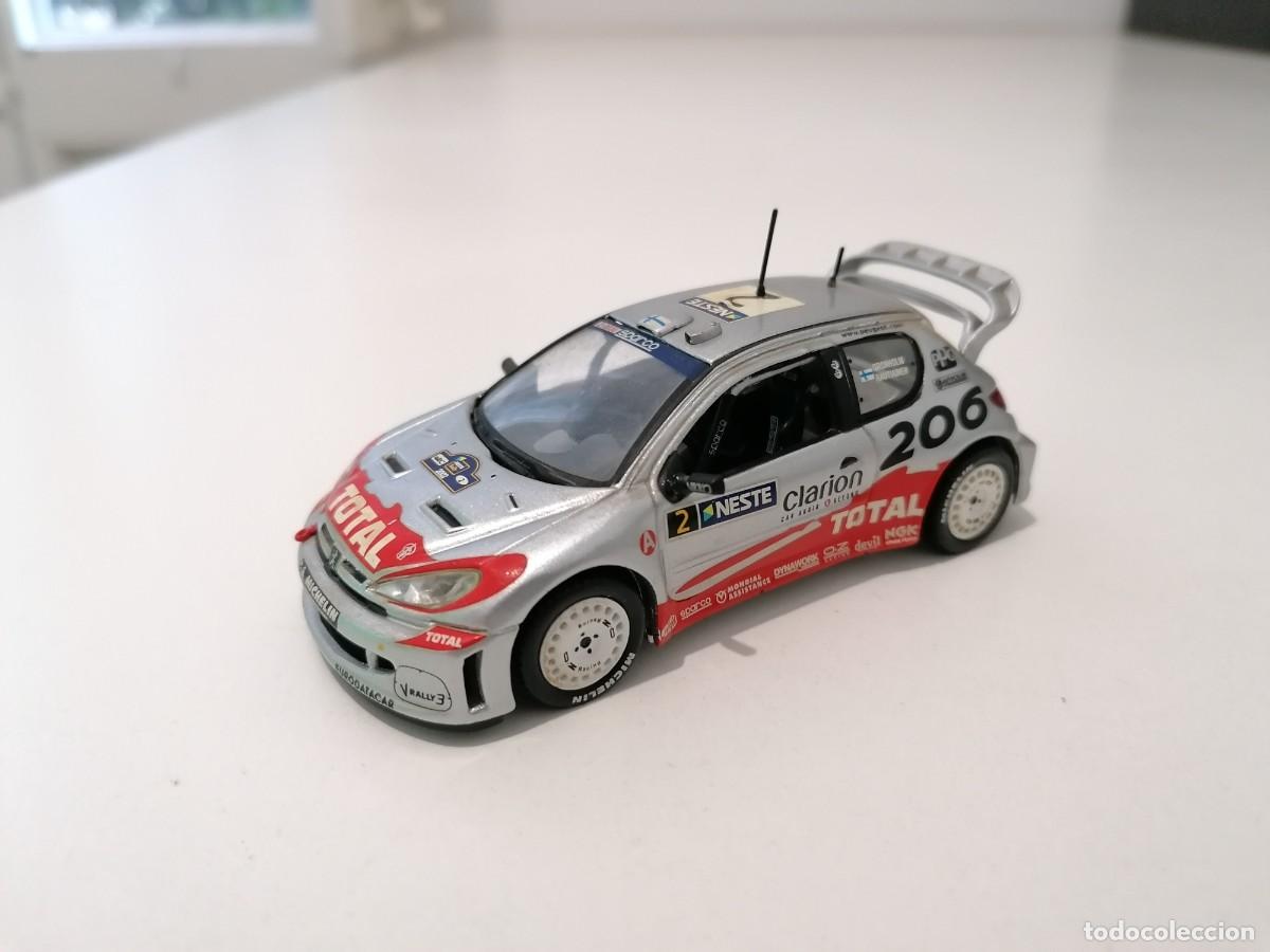 Coches a escala: Altaya 1/43 Peugeot 206 WRC Gr&ouml;nholm Rautiainen Rally Mil Lagos 2002 Buen Estado