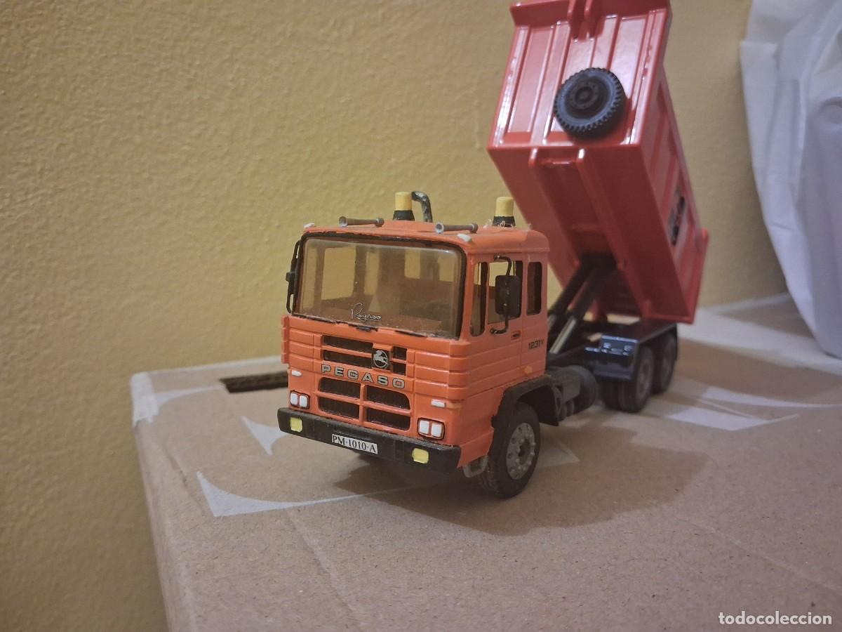 Coches a escala: Camion pegaso escala1:43