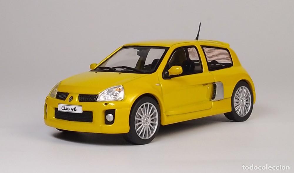 Coches a escala: Renault Clio V6 2003 - Foto 2