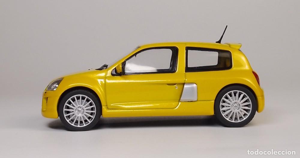 Coches a escala: Renault Clio V6 2003 - Foto 3