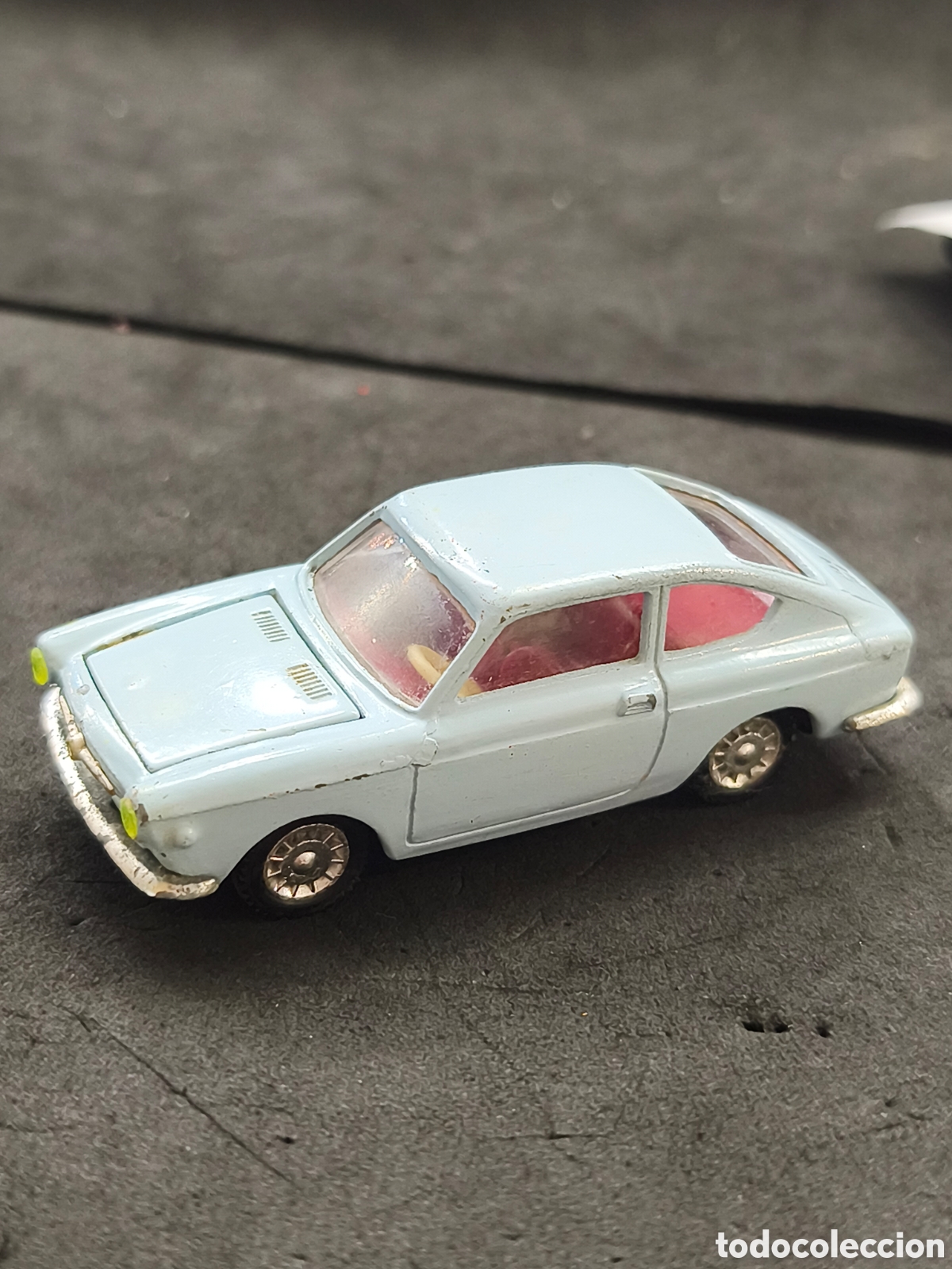 Coches a escala: Joal Seat 850 coup&eacute; 1/43