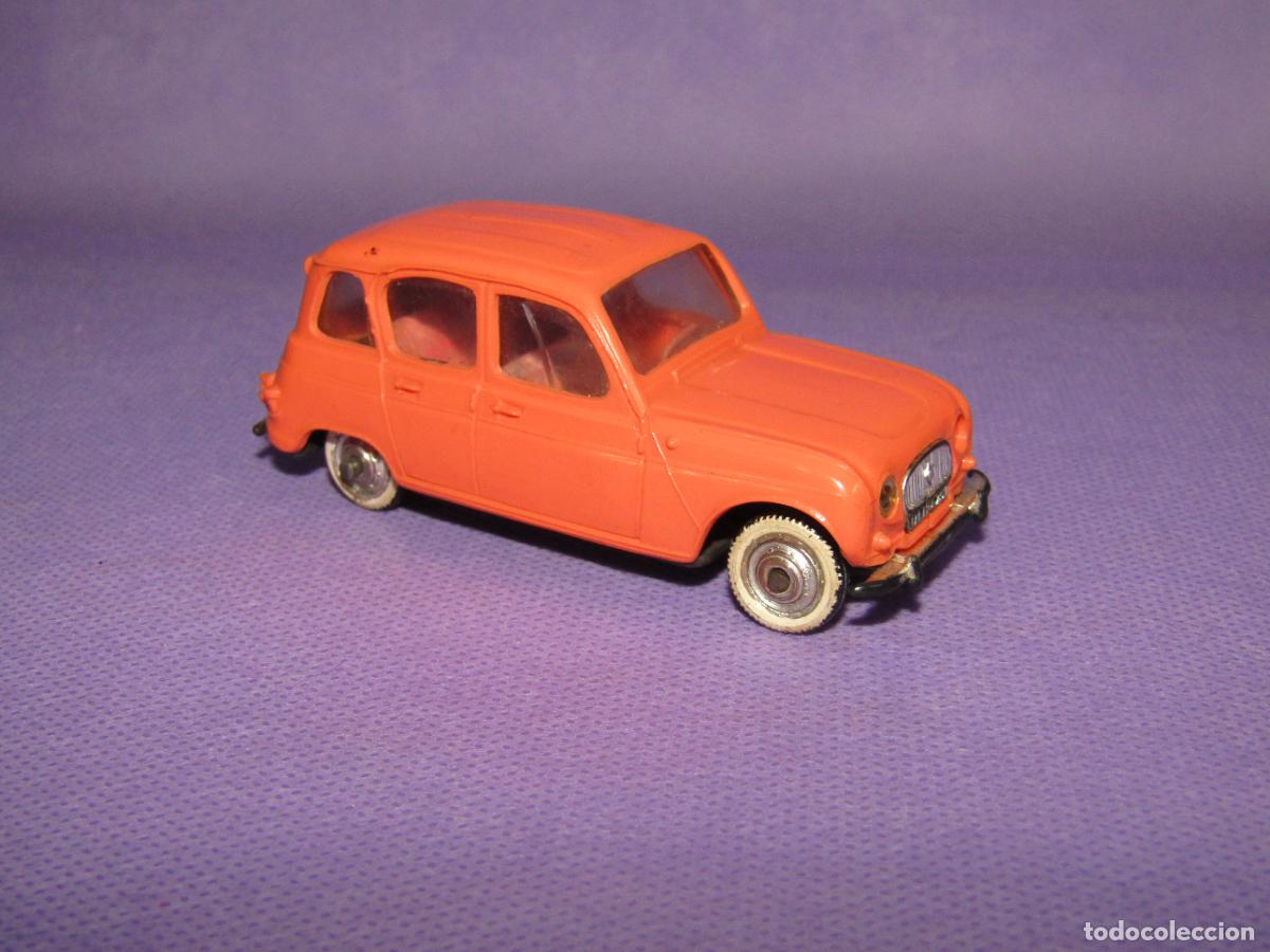 Coches a escala: Antiguo RENAULT 4L en Escala 1/43 de NOREV