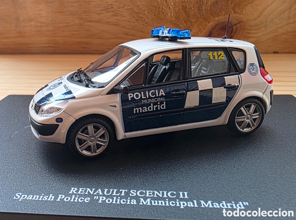 Coches a escala: Renault Sc&eacute;nic II Polic&iacute;a Municipal de Madrid &ndash; Escala 1:43