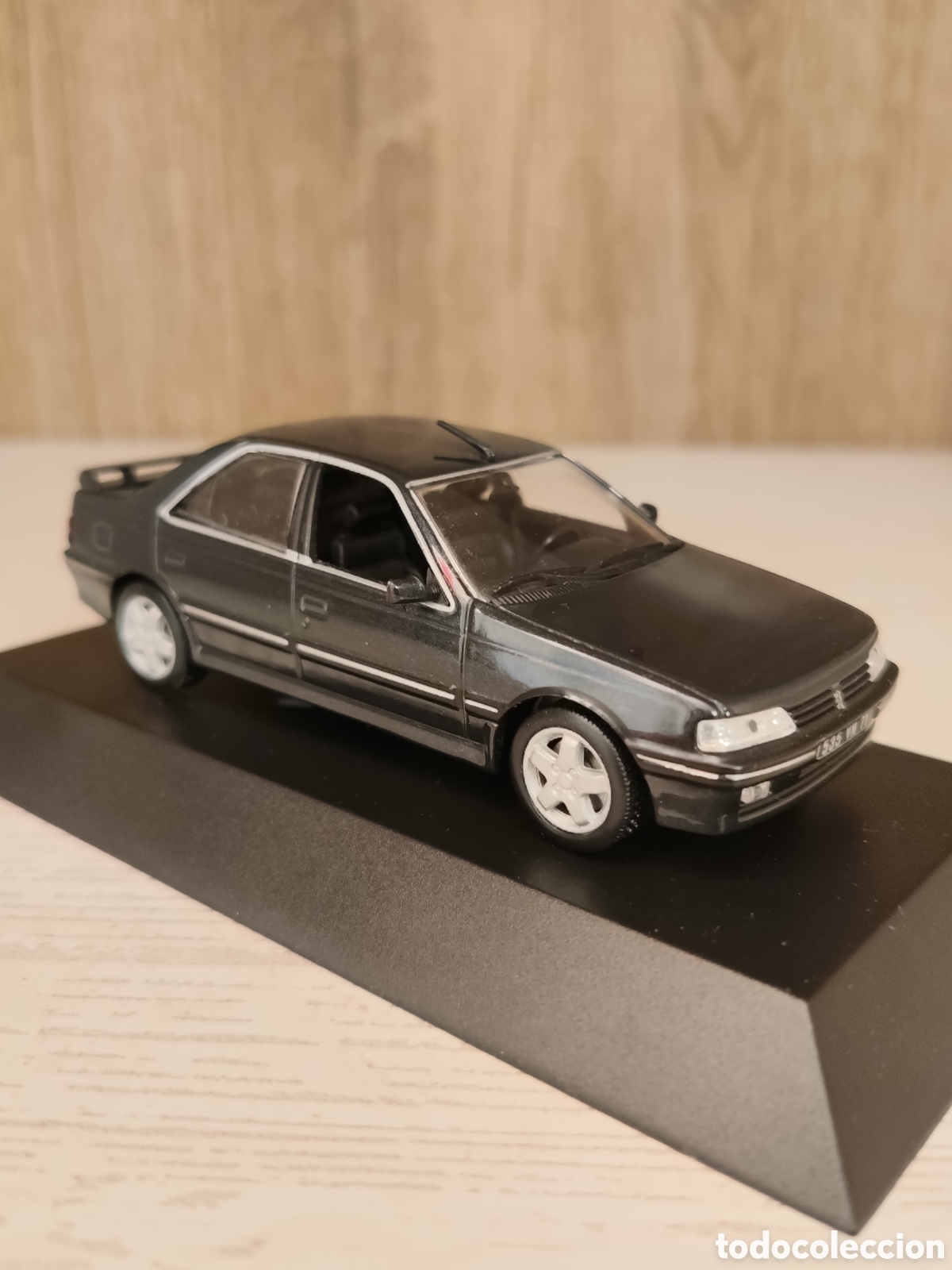 Coches a escala: PEUGEOT 405 T16 NOREV e 1.43