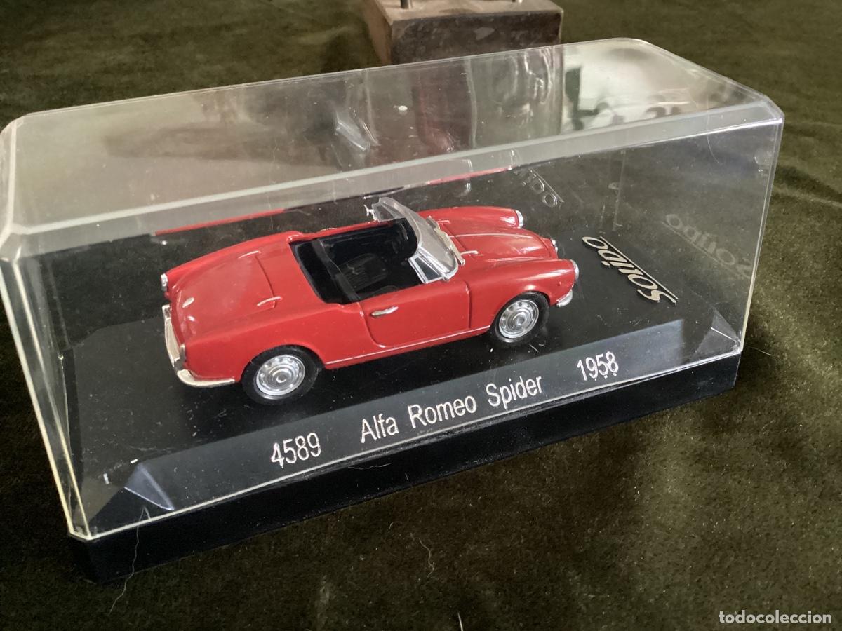 Coches a escala: MAQUETA COCHE METAL 4589 ALFA ROMEO SPIDER 1958. S&Oacute;LIDO.