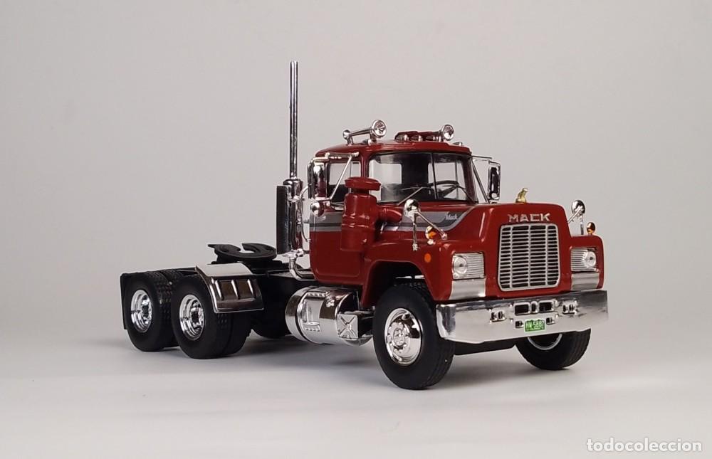 Coches a escala: Mack R-Series 1966 1/43 - Foto 8