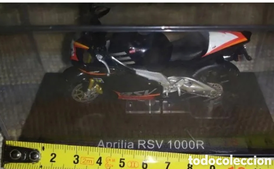 Coches a escala: Motocicleta Aprilia RSV 1000R impecable dentro de su estuche