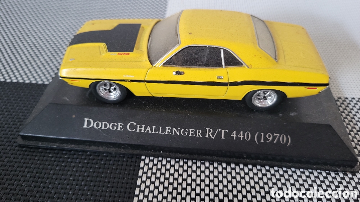 Coches a escala: Antiguo coche met&aacute;lico colecci&oacute;n Dodge
