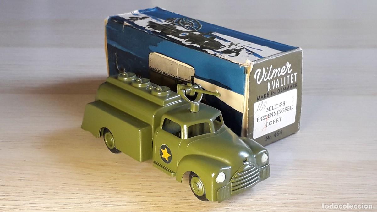 Coches a escala: Dodge Cisterna militar # 572, 11,5 cms, metal, Vilmer Denmark tipo Tekno, Dinky, original a&ntilde;os 50.