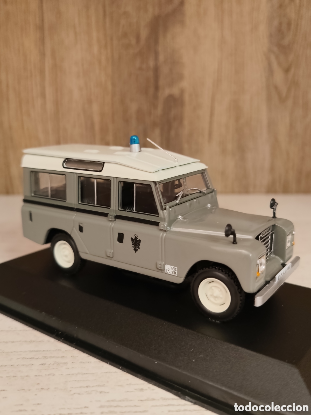 Coches a escala: LAND ROVER SANTANA 109 DIESEL