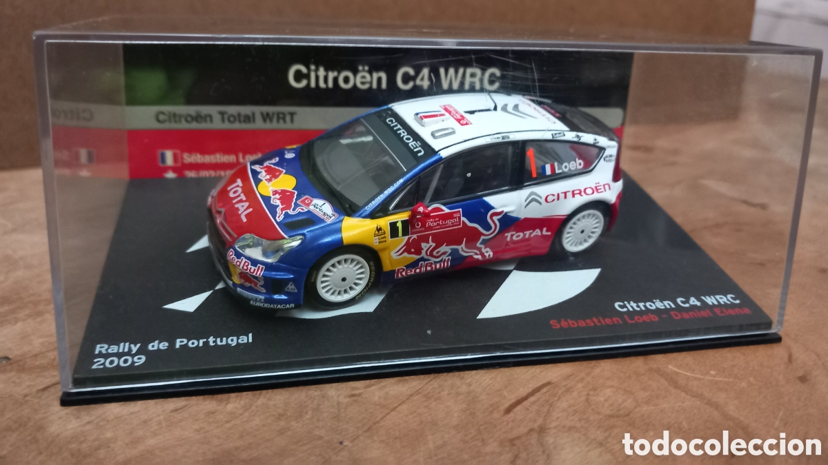 Coches a escala: Citro&euml;n C4 WRC #1 - Ganador Rally Portugal 2009 - S. Loeb / D. Elena - 1:43 Altaya/Ixo (Con Urna)