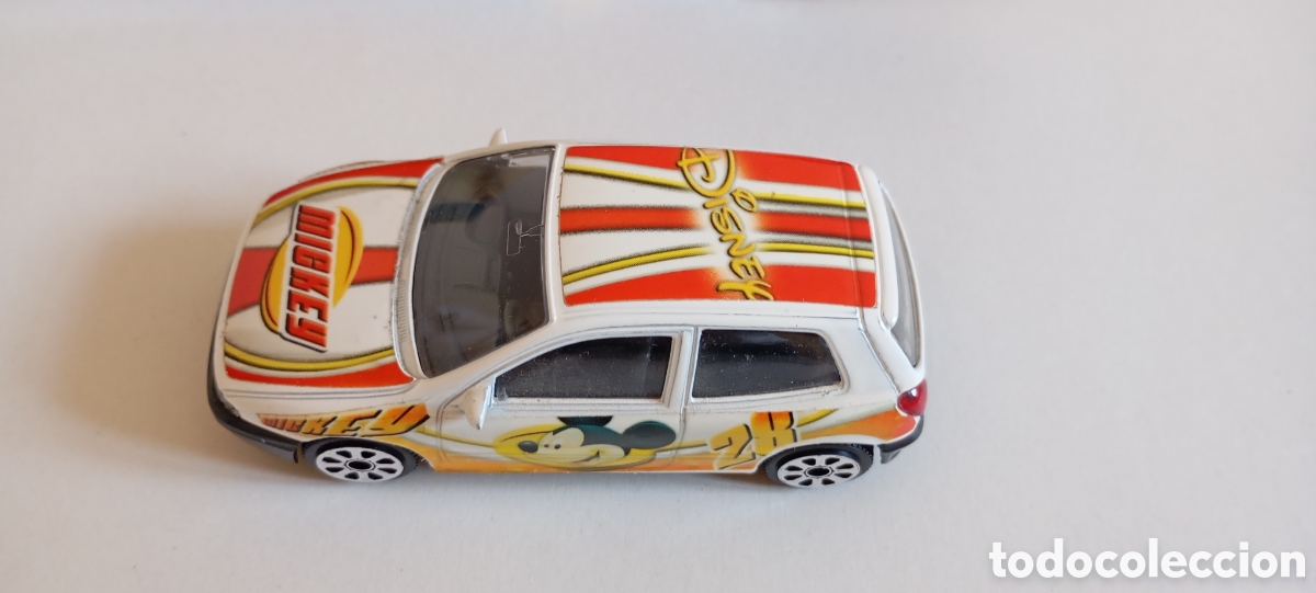 Coches a escala: Bburago Disney collection - Foto 2