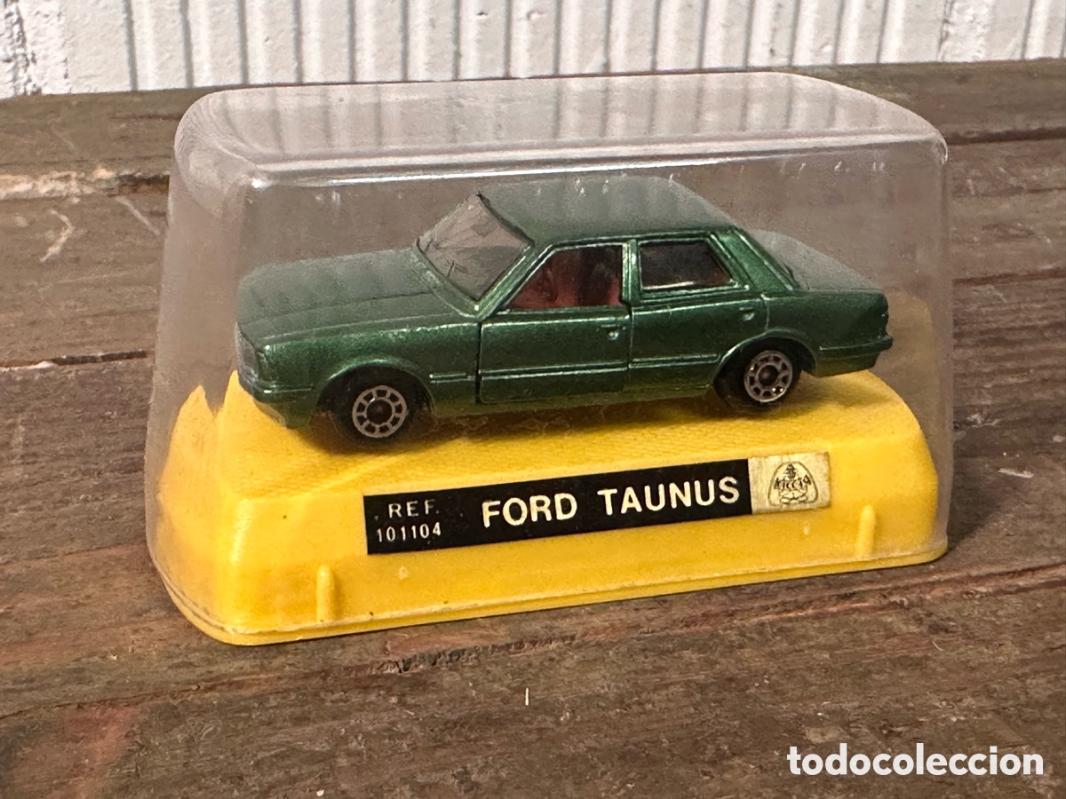 Coches a escala: FORD TAUNUS DICOYS. A estrenar. Escala 1/43. Guisval.