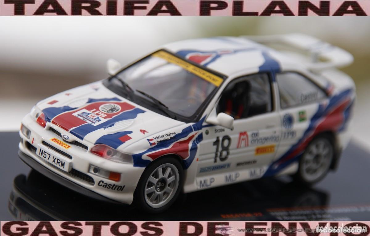Coches a escala: FORD ESCORT RS COSWORTH RALLYE BOHEMIA 1996 V. BLAHNA - J.PELC ESCALA 1:43 DE IXO EN SU CAJA
