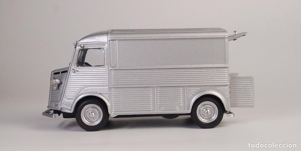 Coches a escala: Citroen Type &rdquo;H&rdquo; 1962 - Foto 3