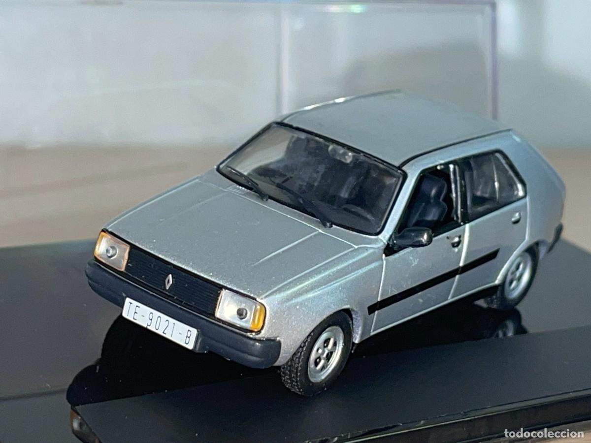 Coches a escala: Coche RENAULT 14 GTS (1980) matr&iacute;cula Teruel gris metalizado 1:43 die-cast metal car 1/43 altaya