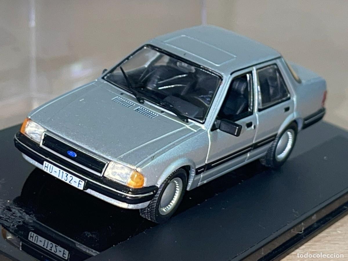 Coches a escala: Coche FORD ORION GL (1983) matr&iacute;cula Huesca gris metalizado 1:43 die-cast metal car 1/43 altaya