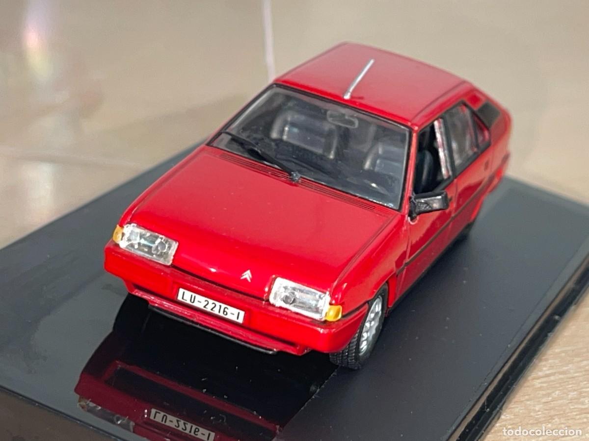 Coches a escala: Coche CITRO&Euml;N BX 16 TRS (1983) matr&iacute;cula Lugo rojo 1:43 die-cast metal car 1/43 altaya