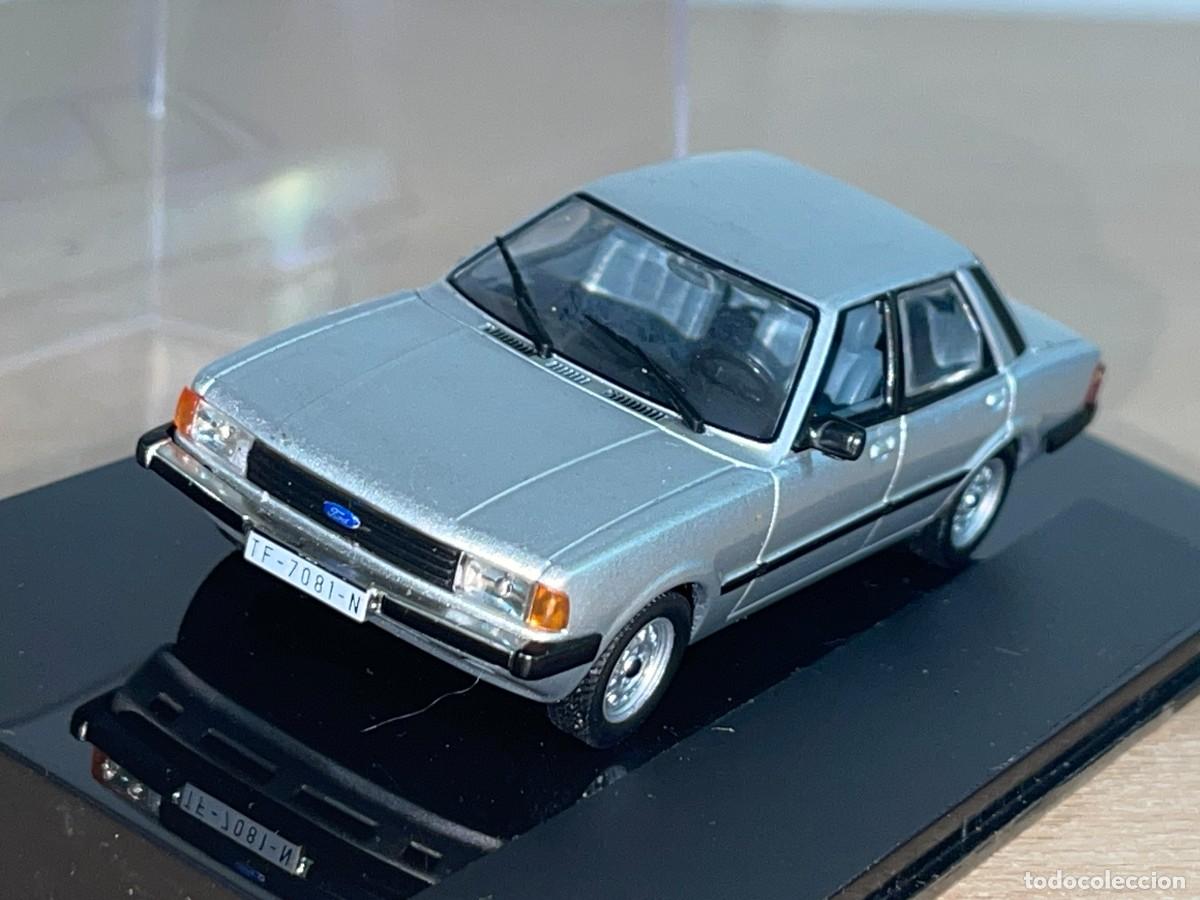 Coches a escala: Coche FORD TAUNUS 1.6 GL (1981) matr&iacute;cula Tenerife gris metalizado 1:43 die-cast metal 1/43 altaya