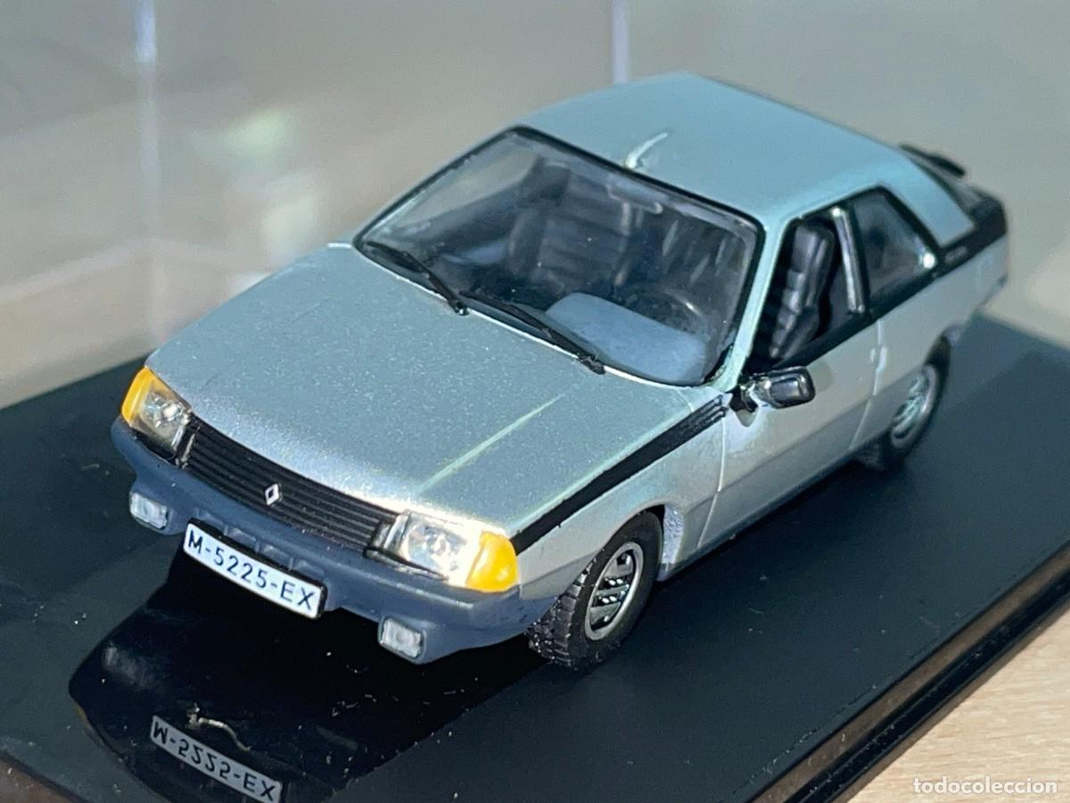 Coches a escala: Coche RENAULT FUEGO GTX (1982) matr&iacute;cula Madrid gris metalizado 1:43 die-cast metal car 1/43 altaya