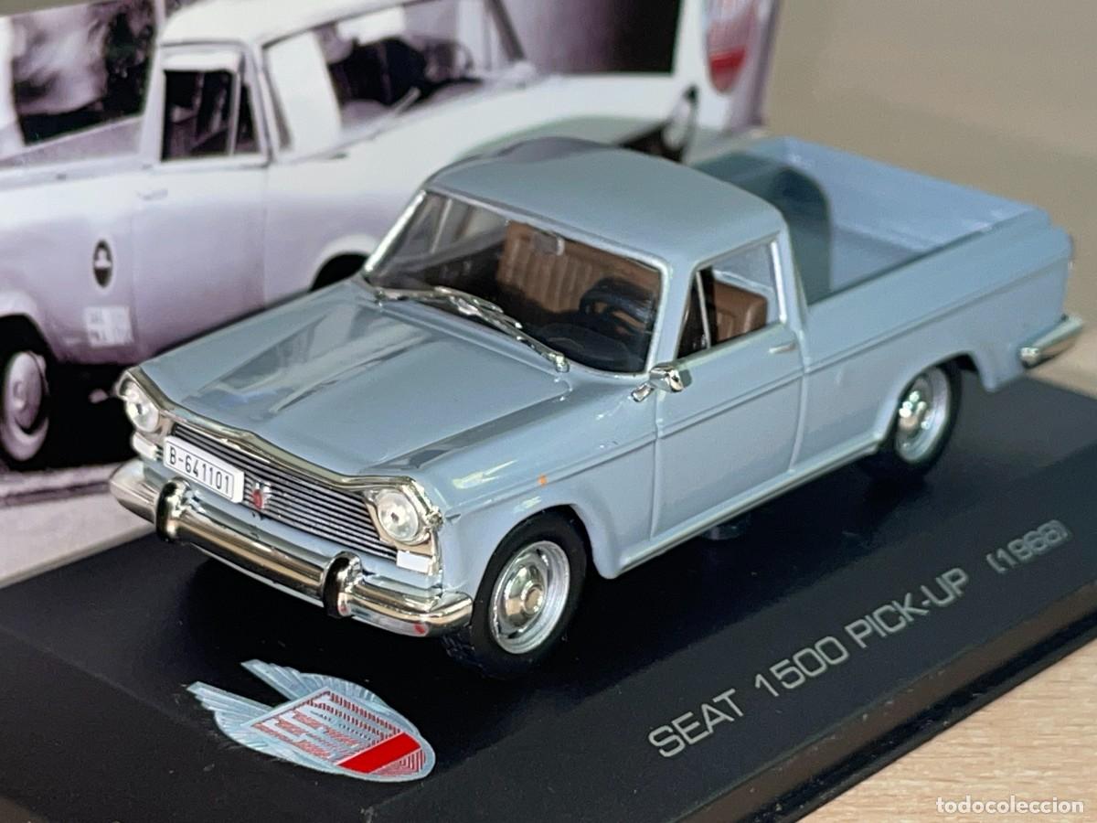 Coches a escala: Colecci&oacute;n SEAT coche SEAT 1500 Pick-Up (1968) matr&iacute;cula Barcelona 1:43 die-cast metal 1/43 altaya