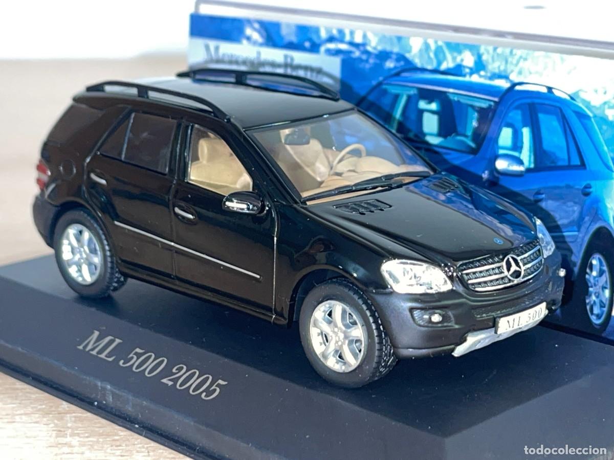 Coches a escala: Coche MERCEDES ML 500 (2005) negro 1:43 die-cast metal car 1/43 altaya colecci&oacute;n Mercedes-Benz